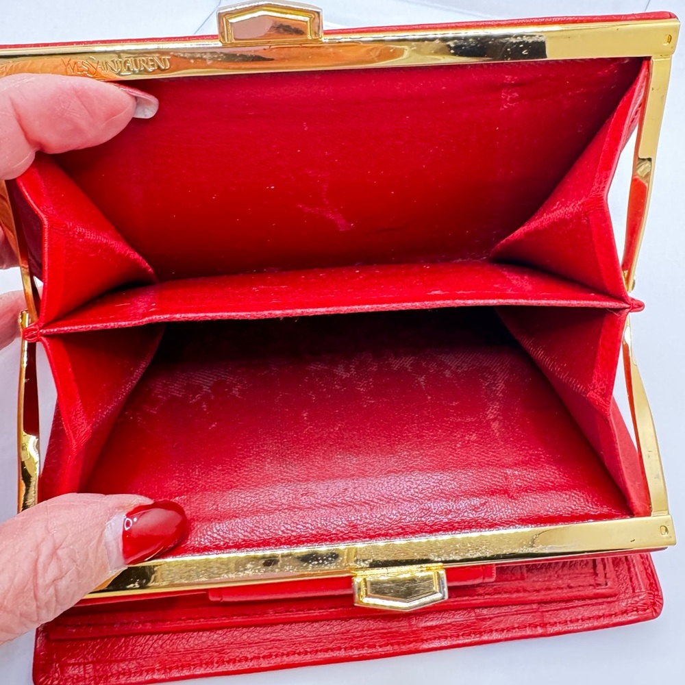 YSL - Saint Laurent- soft leather bright Pink kiss lock wallet - Picture 8 of 16